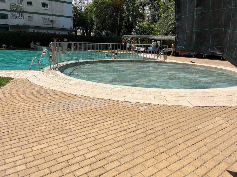 Apartamento Ginebra Torre Del Mar Exteriér fotografie